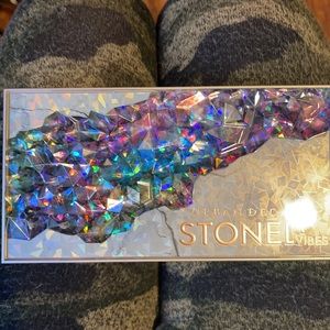 Urban Decay Stoned Vibes Palette